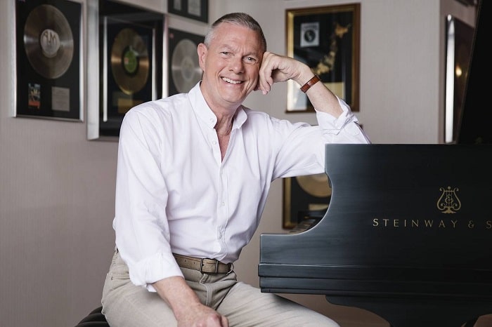 Richard Carpenter - Musician Who is Late Karen Carpenter's Brother